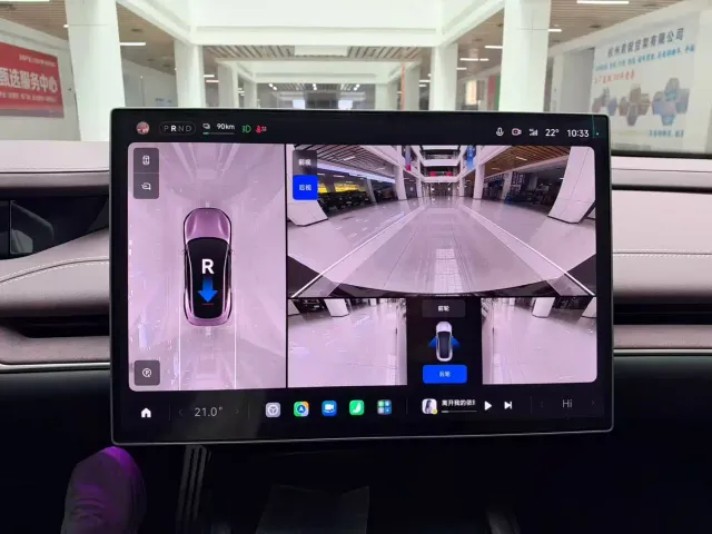 Xiaomi SU7 — Фото автомобиля 24