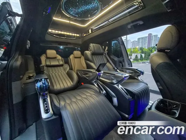 Kia Carnival Generation 4 — Фото автомобиля 9