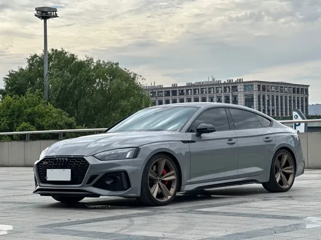 Фотография автомобиля — Audi RS 5