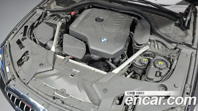 BMW 5-Series 5 серия (G30) 530i xDrive M Sport — Фото автомобиля 6