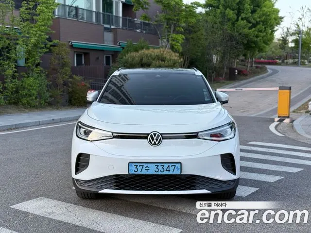 Volkswagen ID.4 — Фото автомобиля 2