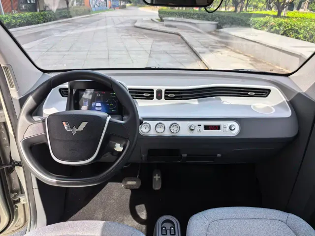 Wuling Hongguang Mini EV — Фото автомобиля 7