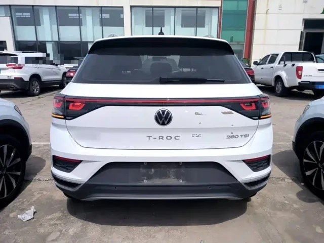 Volkswagen T-Roc — Фото автомобиля 5