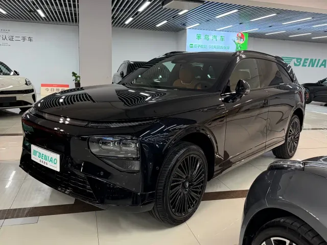 Xpeng G9 — Фото автомобиля 16