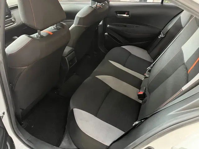 Toyota Corolla — Фото автомобиля 8
