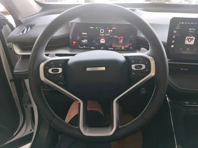 Haval H6 — Фото автомобиля 10