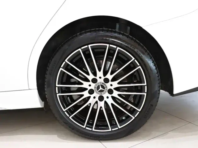 Mercedes-Benz C-Class — Фото автомобиля 19