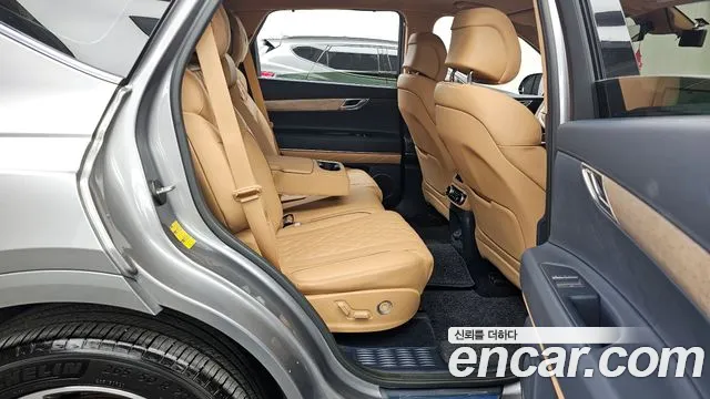 Genesis GV80 2.5T Бензин AWD — Фото автомобиля 12
