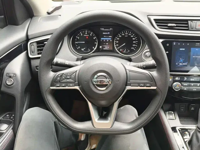 Nissan Qashqai — Фото автомобиля 10