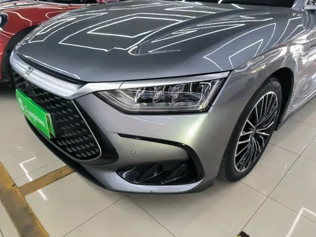 BYD Han — Фото автомобиля 23
