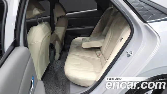 Hyundai AVANTE Новый Avante (CN7) — Фото автомобиля 12