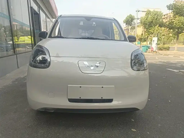 Wuling Hongguang Mini EV — Фото автомобиля 2