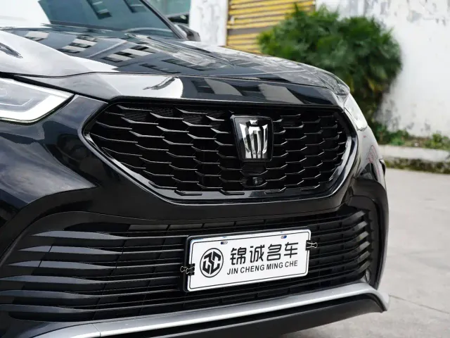 Toyota Crown Kluger — Фото автомобиля 10