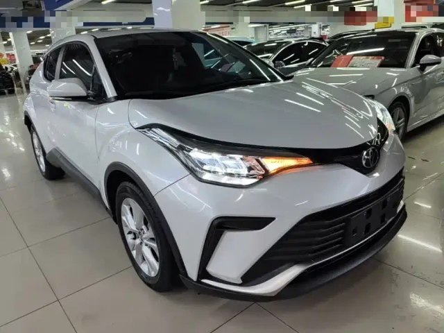 Toyota IZOA — Фото автомобиля 3