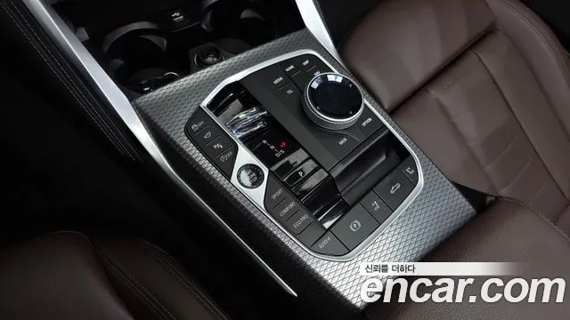 BMW 4 Series G22 — Фото автомобиля 12