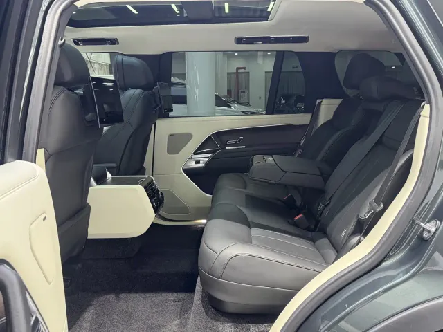 Land Rover Range Rover — Фото автомобиля 15