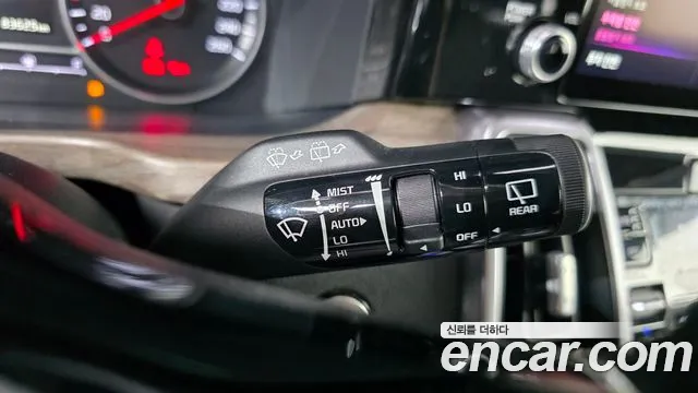 Kia Sorento Sorento 4-е поколение Дизель 2.2 2WD — Фото автомобиля 28