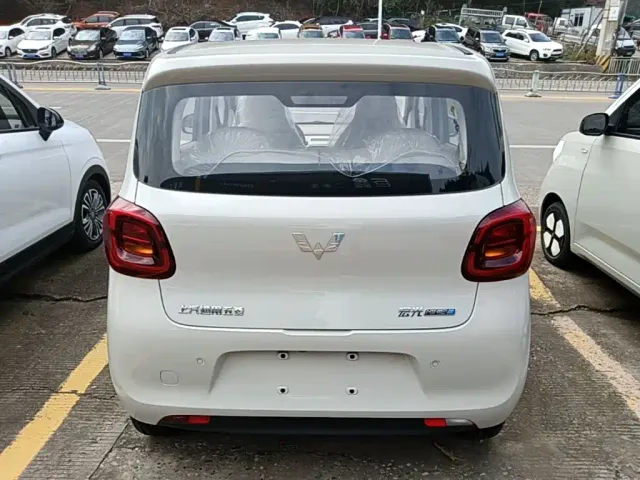 Wuling Hongguang Mini EV — Фото автомобиля 5