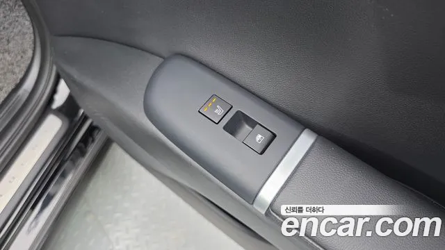 Hyundai Grandeur GN7 — Фото автомобиля 19