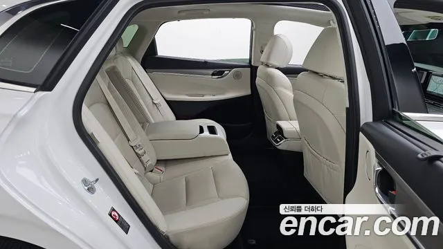 Hyundai Grandeur — Фото автомобиля 11