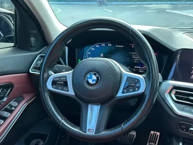 BMW 3 Series — Фото автомобиля 6