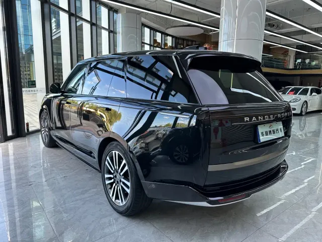 Land Rover Range Rover — Фото автомобиля 14