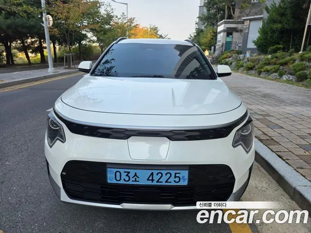 Kia Niro — Фото автомобиля 3