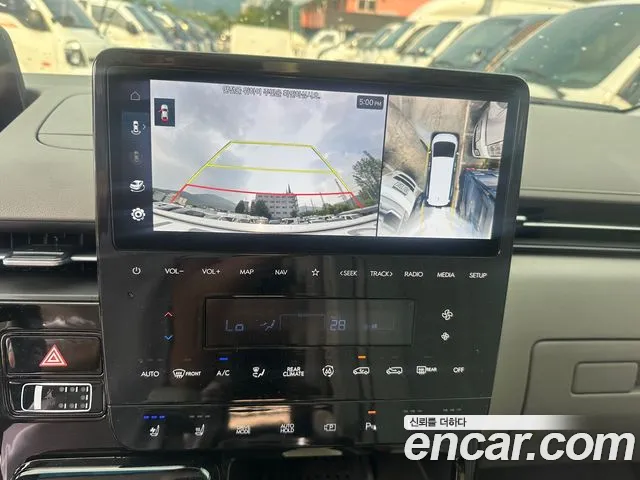 Hyundai Staria Staria 4WD Lounge 9 мест — Фото автомобиля 10