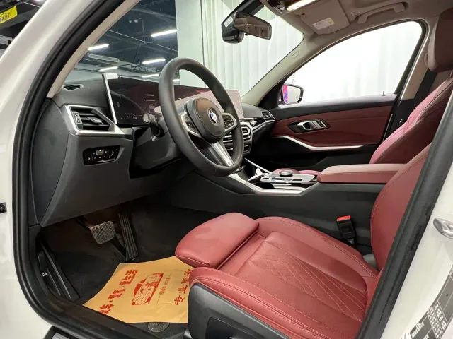 BMW 3 Series — Фото автомобиля 7