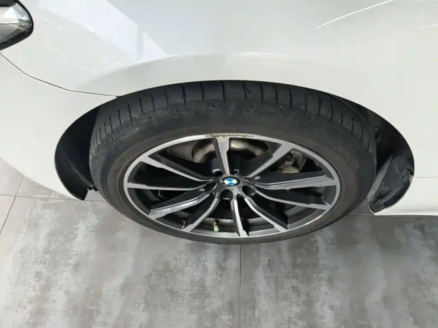 BMW 6 Series Gran Turismo — Фото автомобиля 22