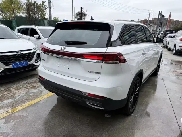 Changan CS75 — Фото автомобиля 18