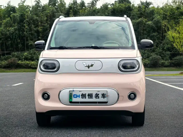 Wuling Hongguang Mini EV — Фото автомобиля 2