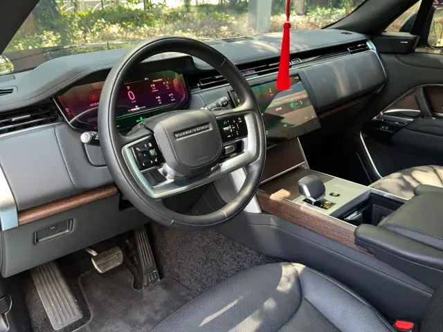 Land Rover Range Rover — Фото автомобиля 9