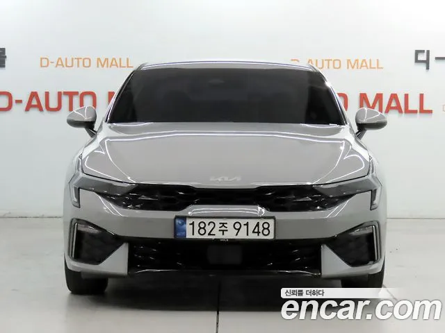 Kia K5 Generation 3 — Фото автомобиля 2