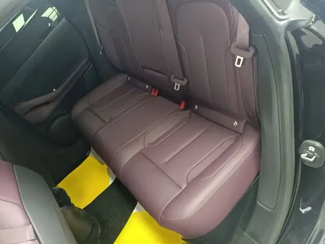 Nio ET5 Touring — Фото автомобиля 16