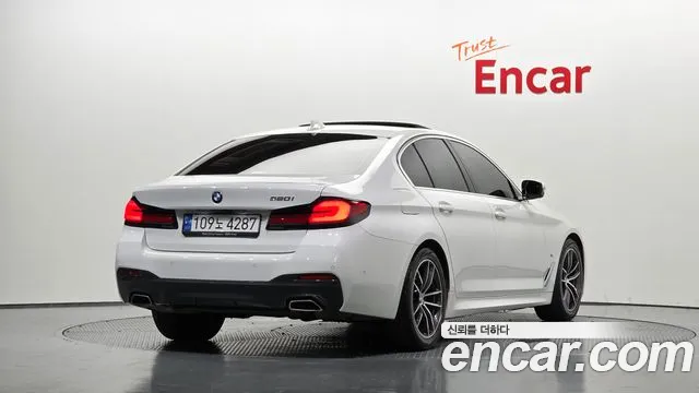 BMW 5-Series — Фото автомобиля 2