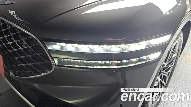 Genesis G90 Бензин 3.5 турбо AWD — Фото автомобиля 22