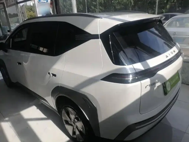 GAC Aion Y — Фото автомобиля 4