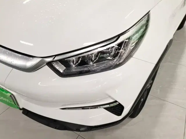 BYD Yuan Pro — Фото автомобиля 23