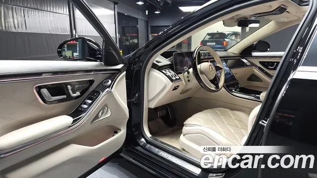 Mercedes-Benz S-Class — Фото автомобиля 10