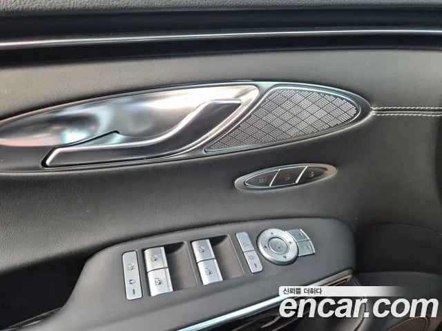 Genesis GV70 2.5T Бензин AWD — Фото автомобиля 14