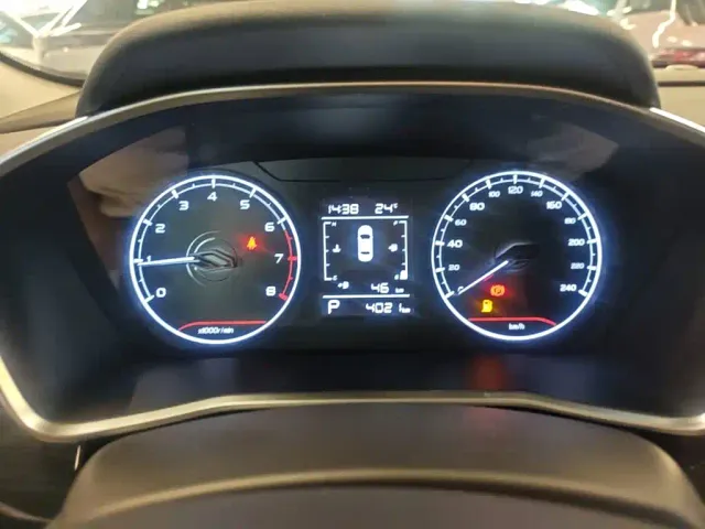 Geely Binyue — Фото автомобиля 11