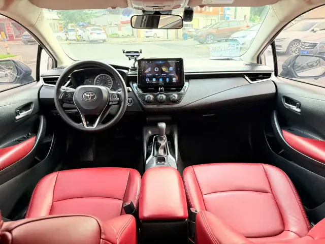 Toyota Corolla — Фото автомобиля 6