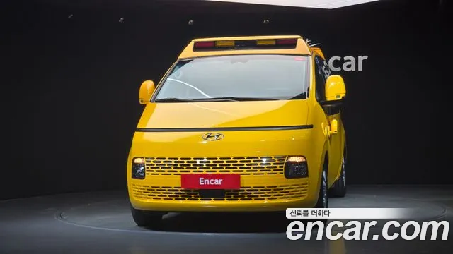 Hyundai Staria Staria L3.5 Школьный автобус — Фото автомобиля 3