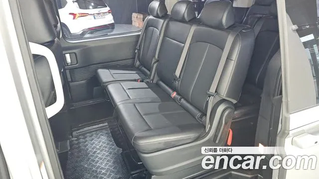 Hyundai Staria — Фото автомобиля 18
