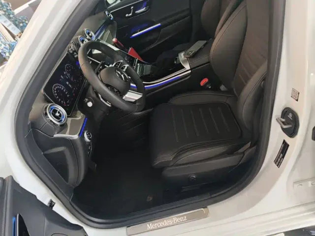 Mercedes-Benz C-Class — Фото автомобиля 14
