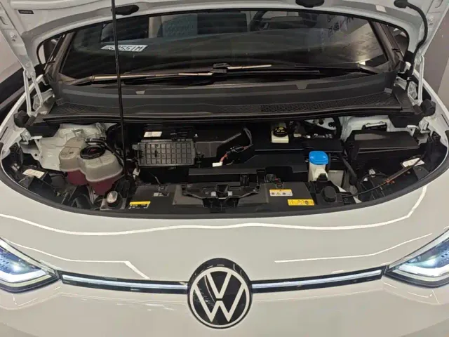 Volkswagen ID.3 — Фото автомобиля 19