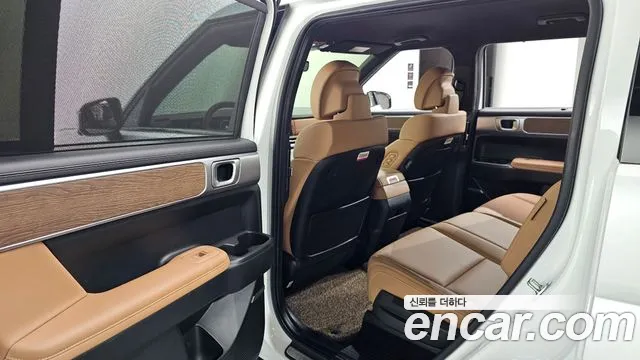 Hyundai Santa Fe — Фото автомобиля 16