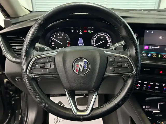 Buick Envision S — Фото автомобиля 9