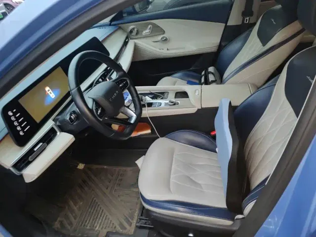 Chery Arrizo 8 — Фото автомобиля 11